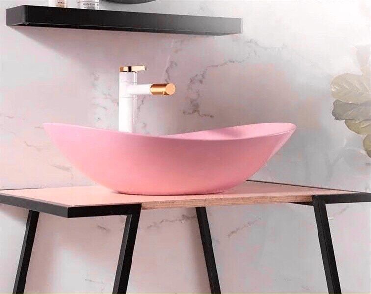 Bồn cầu trứng màu hồng cao cấp nhập khẩu