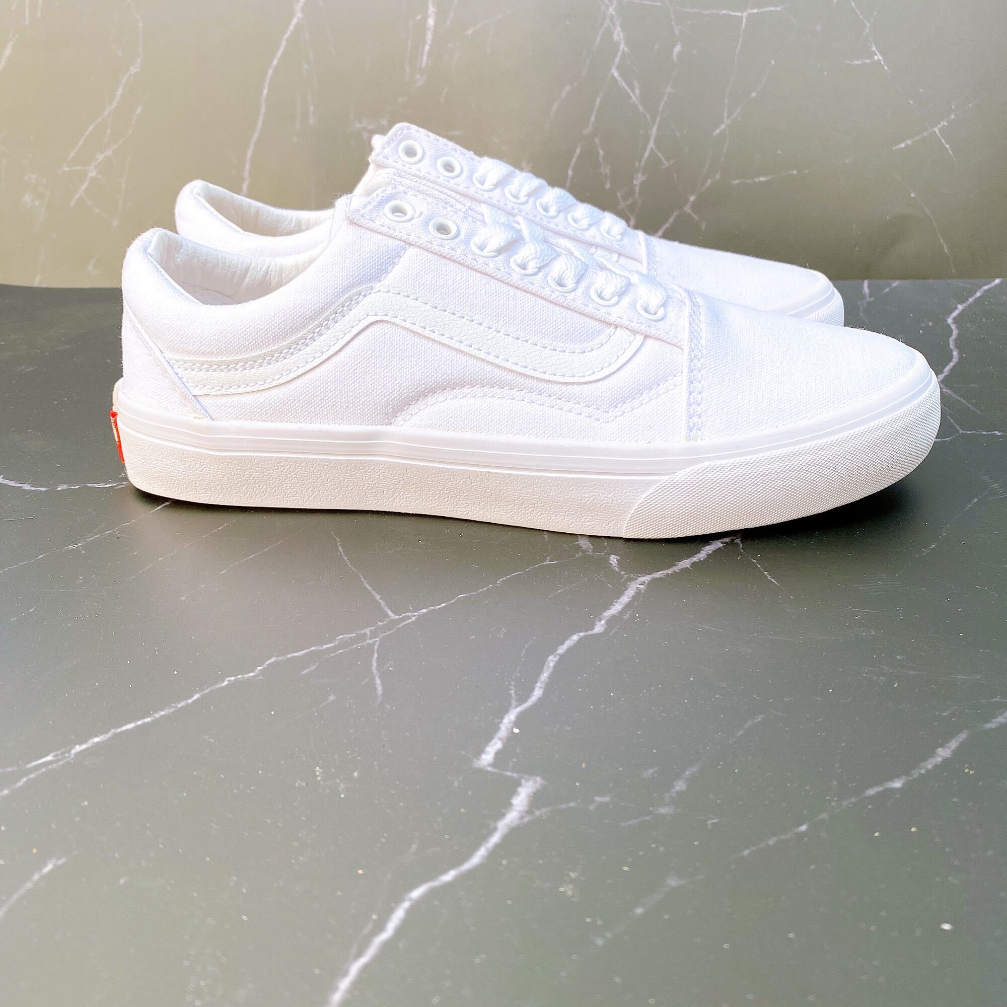 [TẶNG HỘP + TẤT + LỌ TẨY ] GIÀY vans OLDSKOOL NAM NỮ