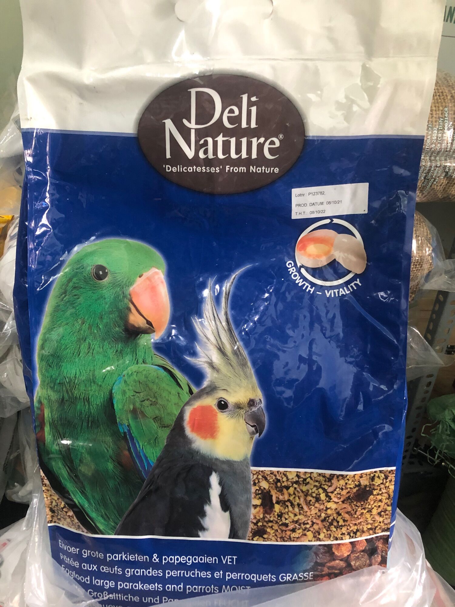 Cám trứng cho vẹt sinh sản gói lẻ 100g