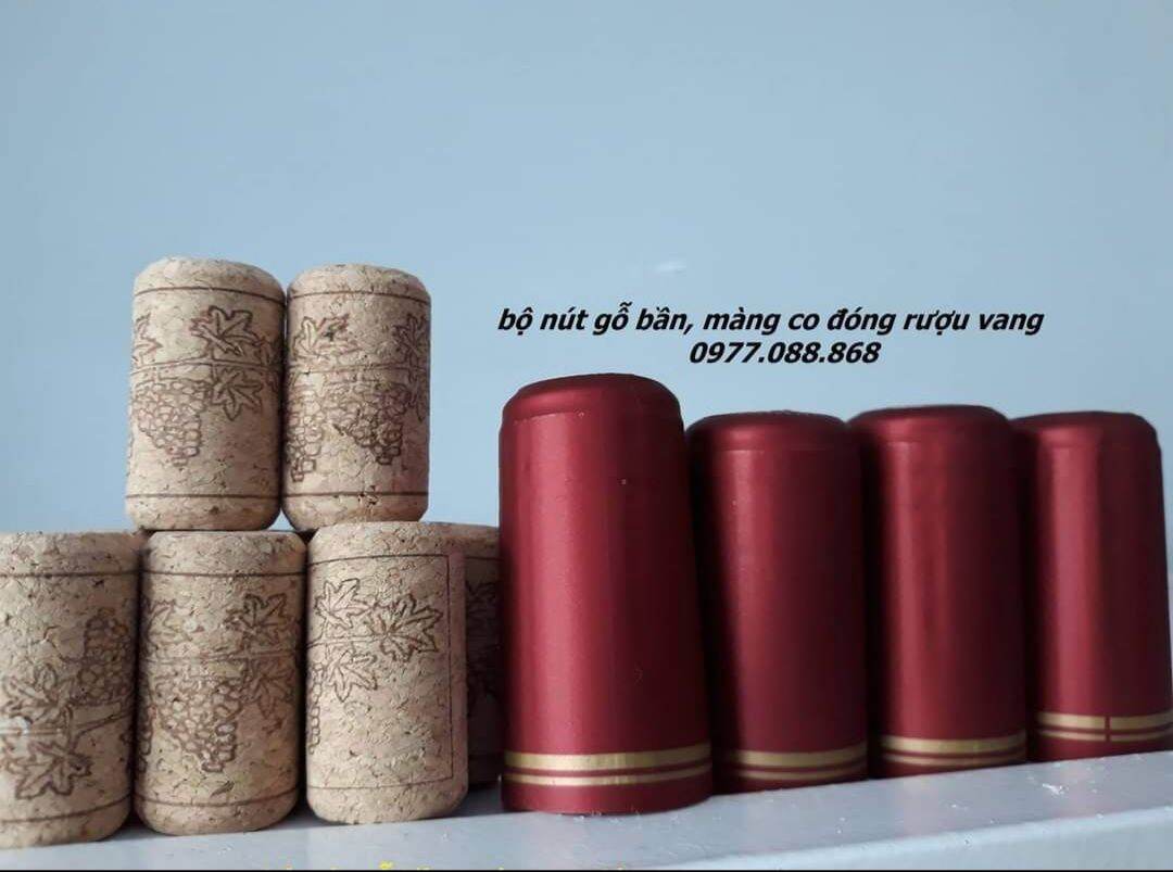 [HCM]Com bo 50 bộ - Nút và Màng co ( chai vang )