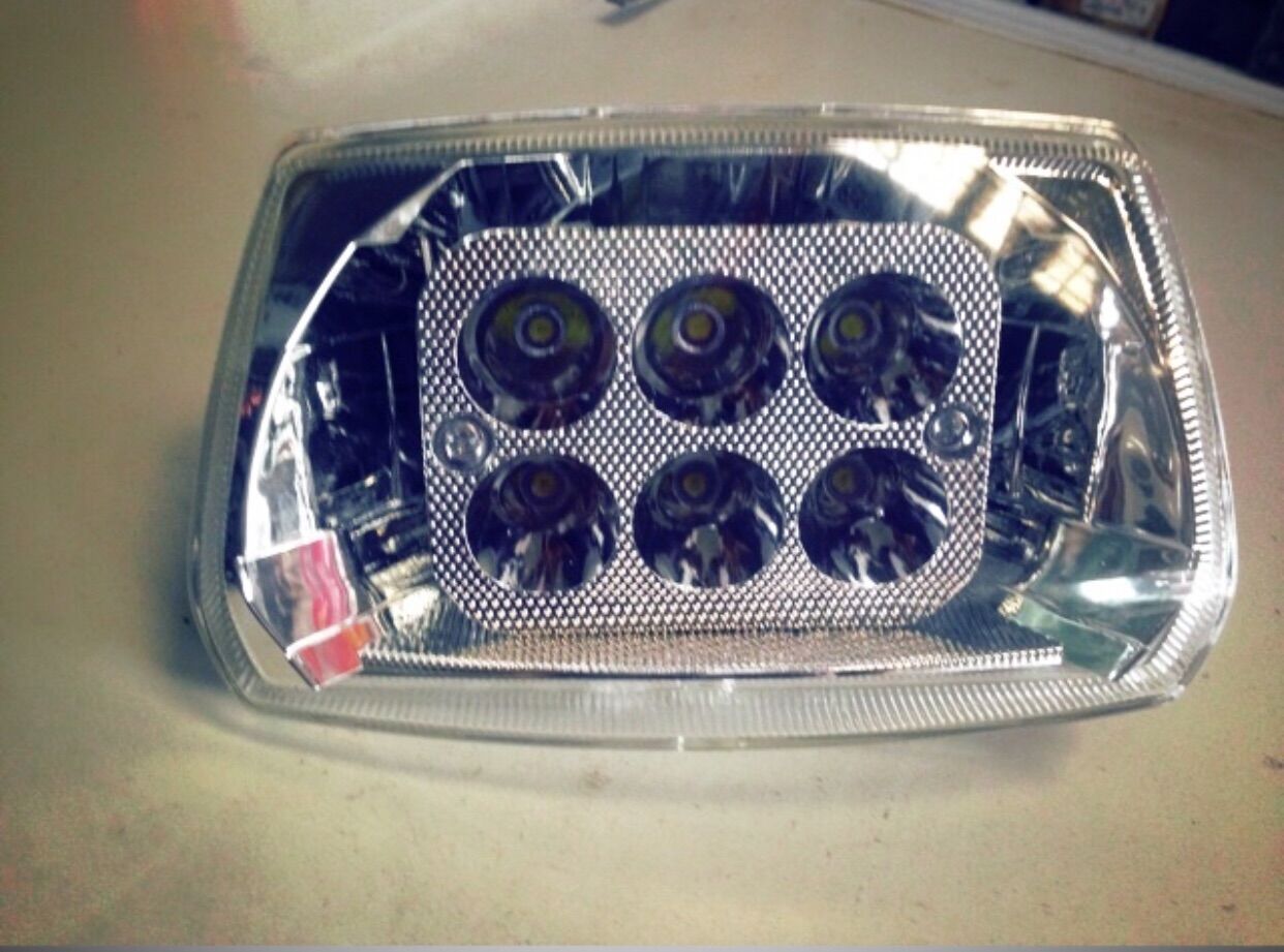 Pha dream led ( choá đèn ) Honda dream AC /DC phụ tùng xe số Honda