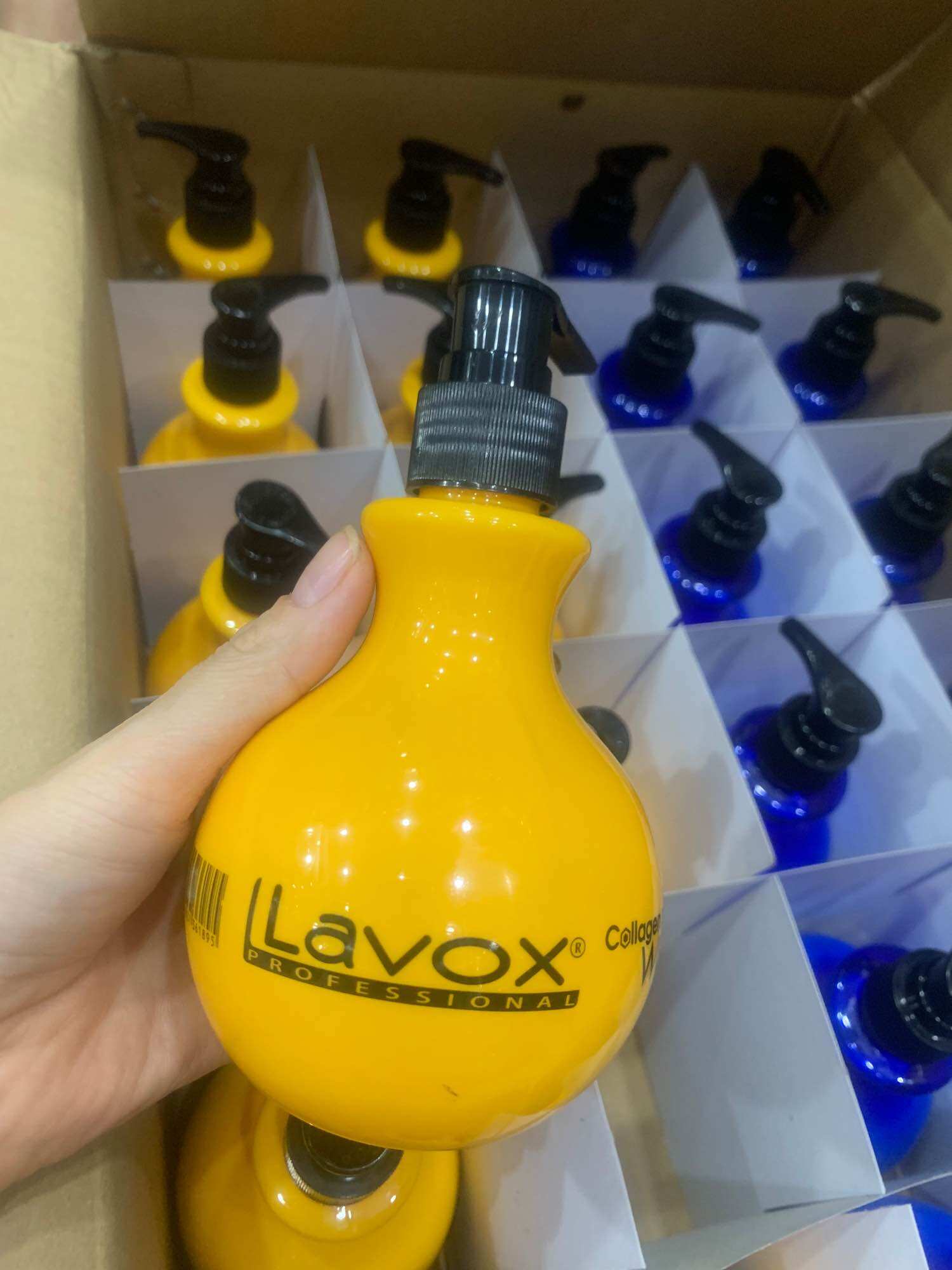 Wat tạo kiểu tóc bồng bềnh collagen lavox dành cho tóc uốn