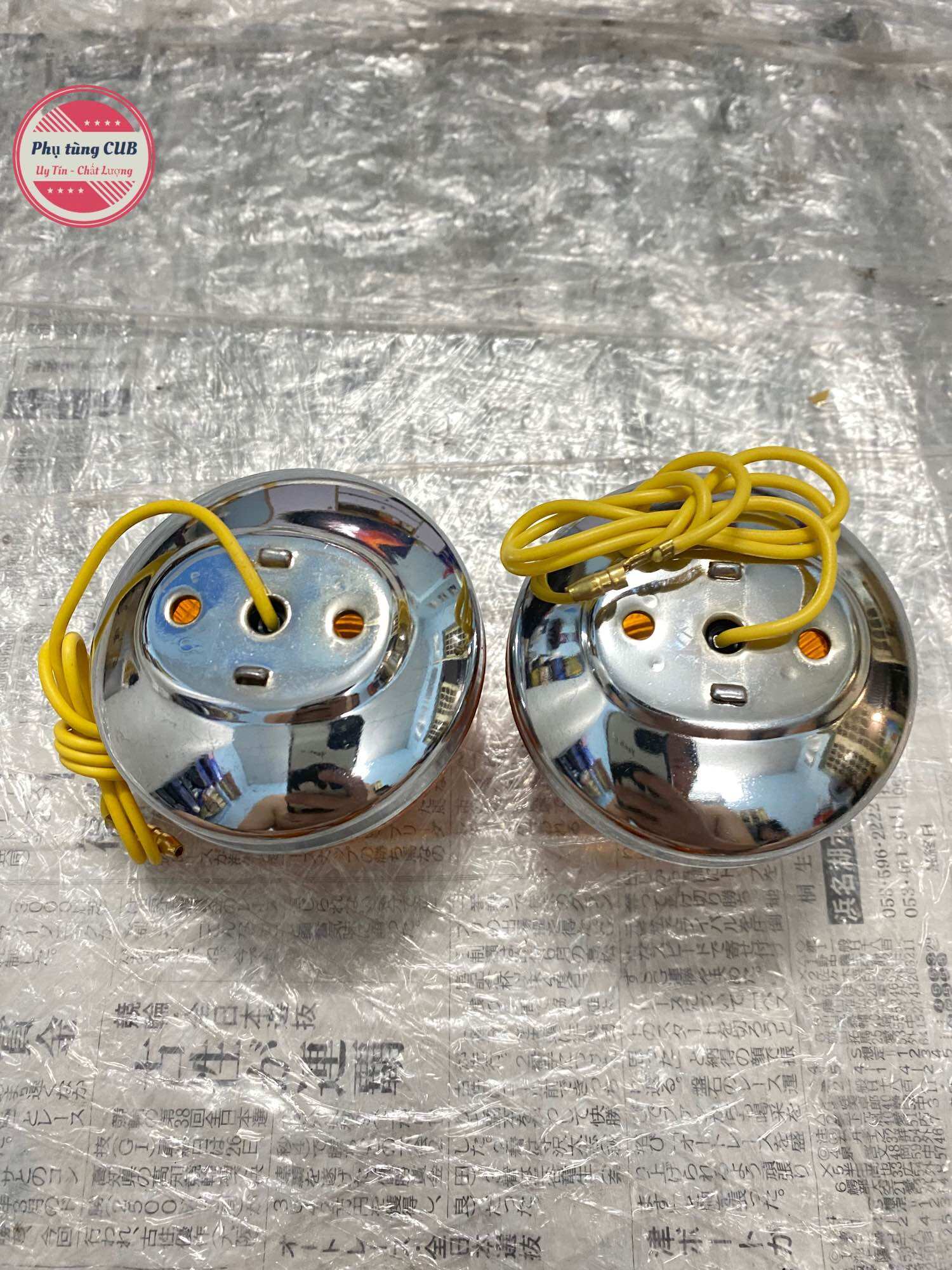 Xi nhan xe cub cánh én chụp 2 tầng ( trước atimon thái, sau inox )