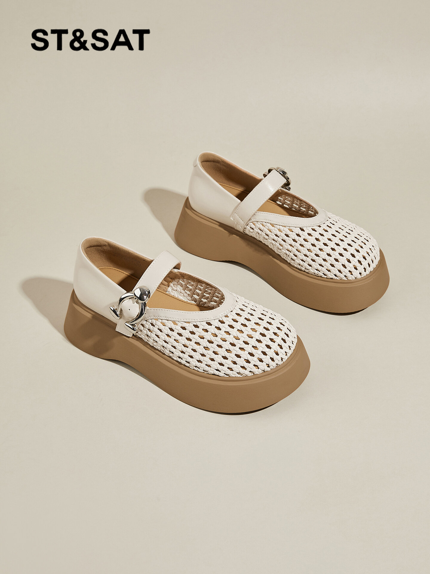 ST&SAT | Thick Sole Breathable Loafers 1 Pair Giá 1,941,000 Đồng*Miễn phí vận chuyển