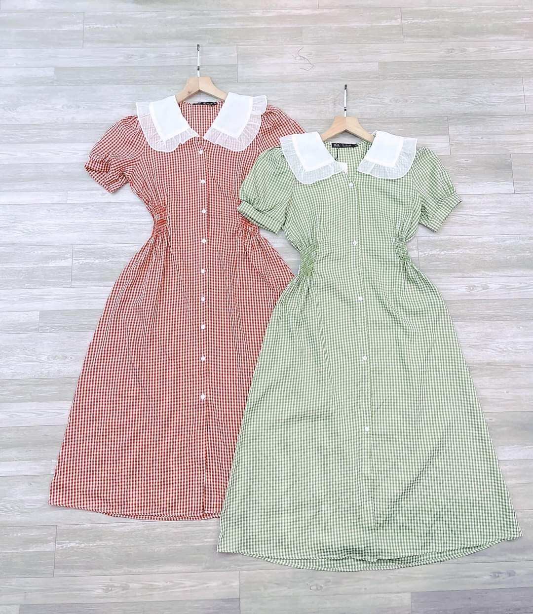Váy kẻ vintage