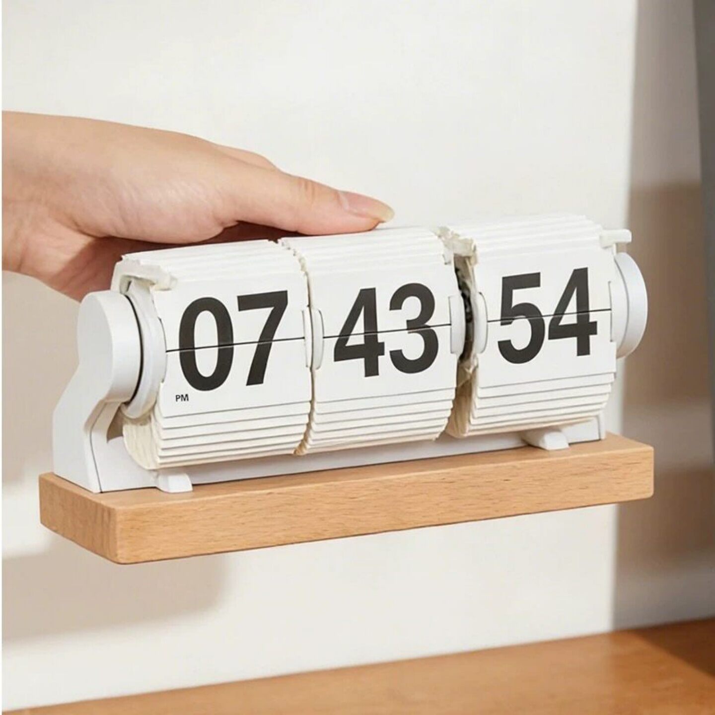 Đồng Hồ Cơ Lật Tự Động Để Bàn