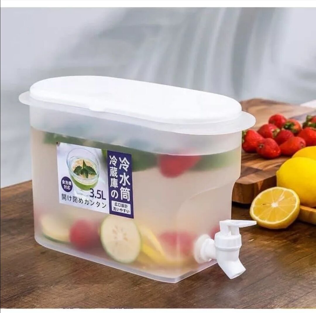 Bình nước có vòi 3,5 Lít. Nhựa chịu nhiệt cao cấp.