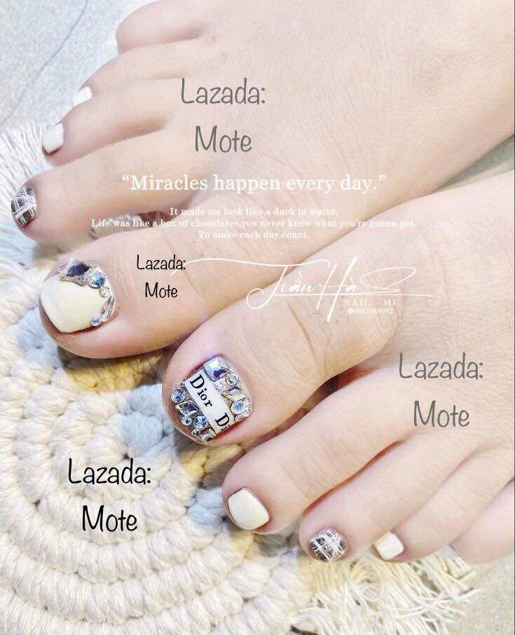 Nailbox Chân Màu Trắng Sữa phối đá