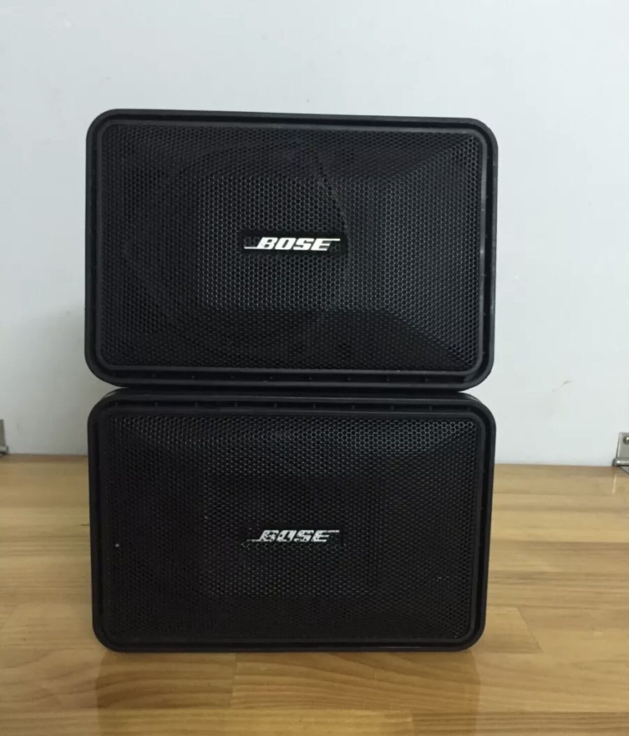 đôi loa bose 101