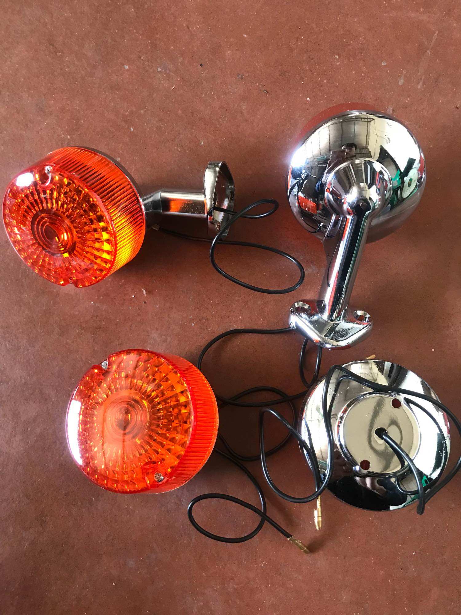 Bộ 4 đèn báo tín hiệu cho xe máy cúp 86 đời cũ atimon