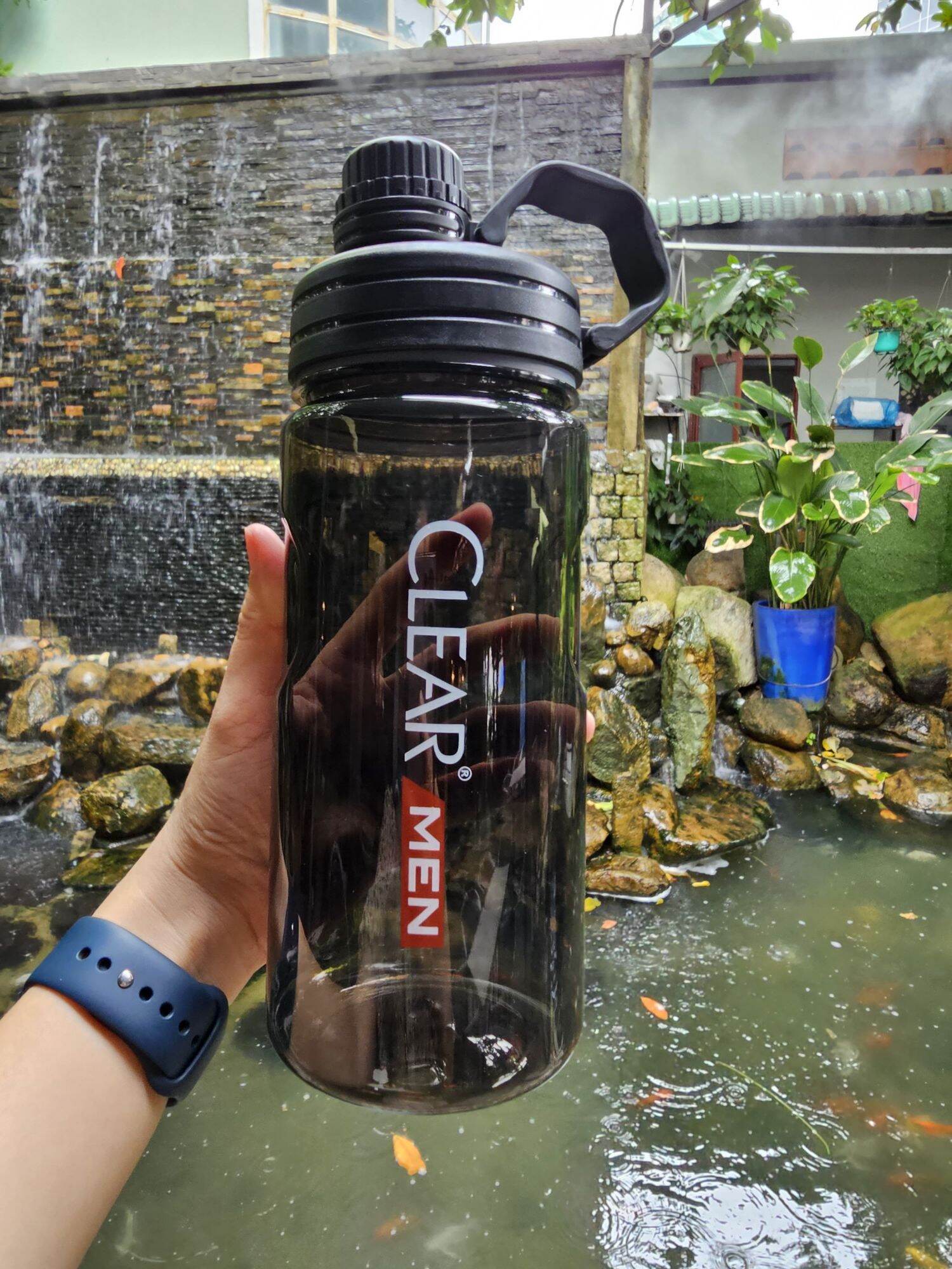 Bình nước yomost 2 lít siêu to