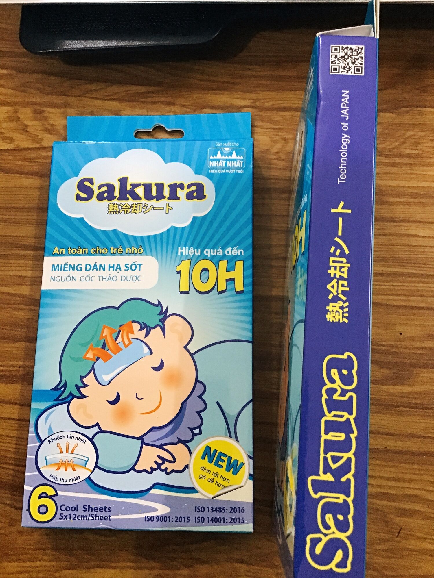 Combo 1hộp Miếng dán hạ sốt Sakura (6 miếng)