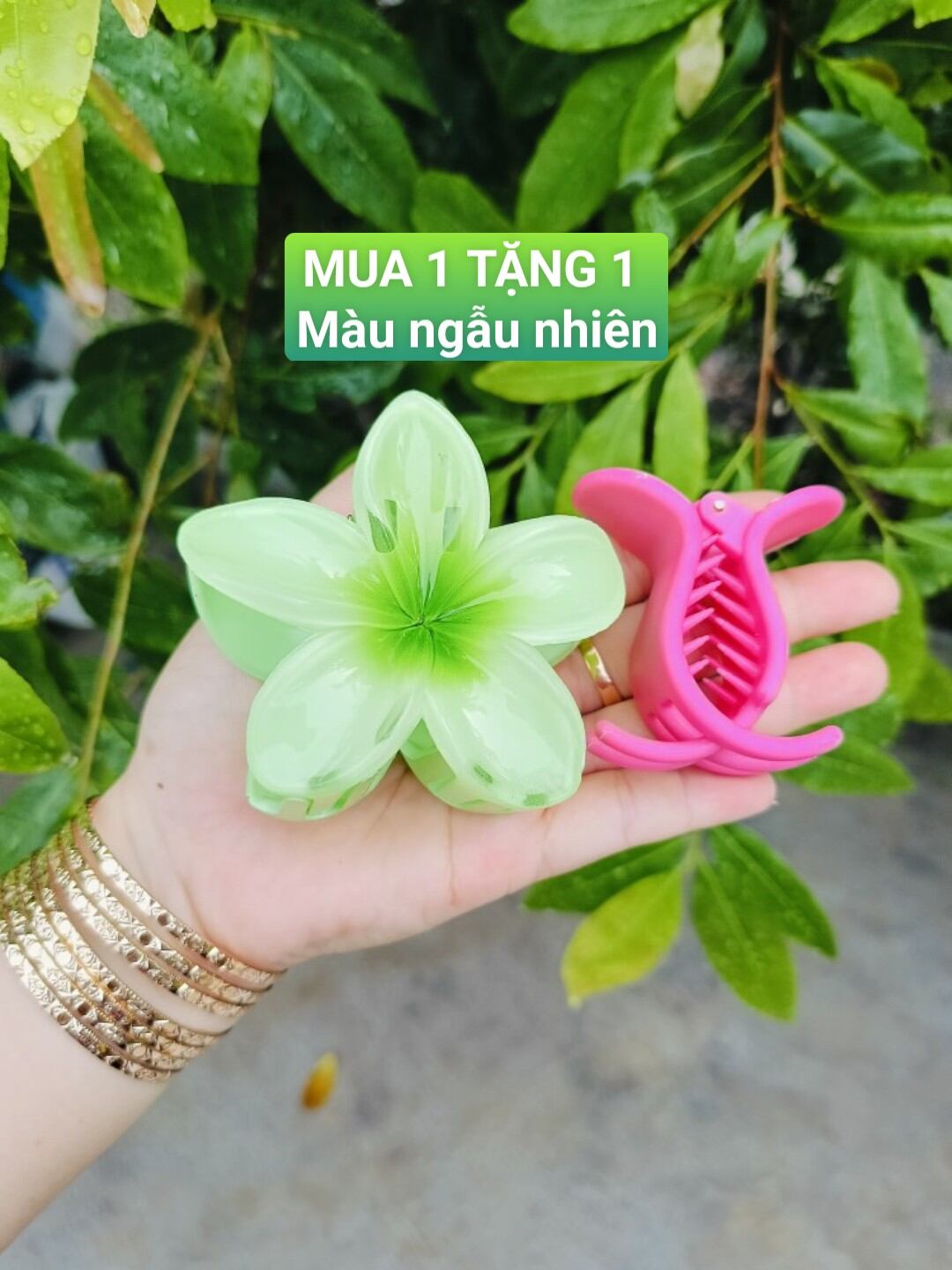 Kẹp hoa sứ size 8cm + tặng 1 kẹp càng cua 5 răng