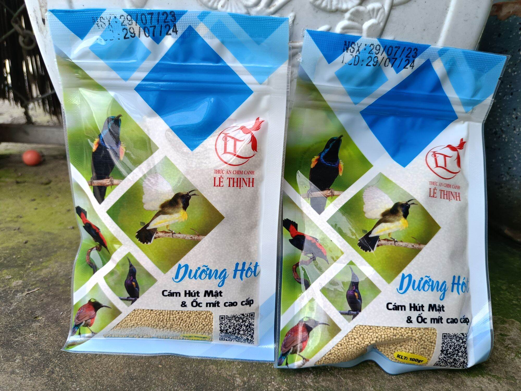 10 gói cám dưỡng hót lê thịnh 100gr tặng 2 túi bổi