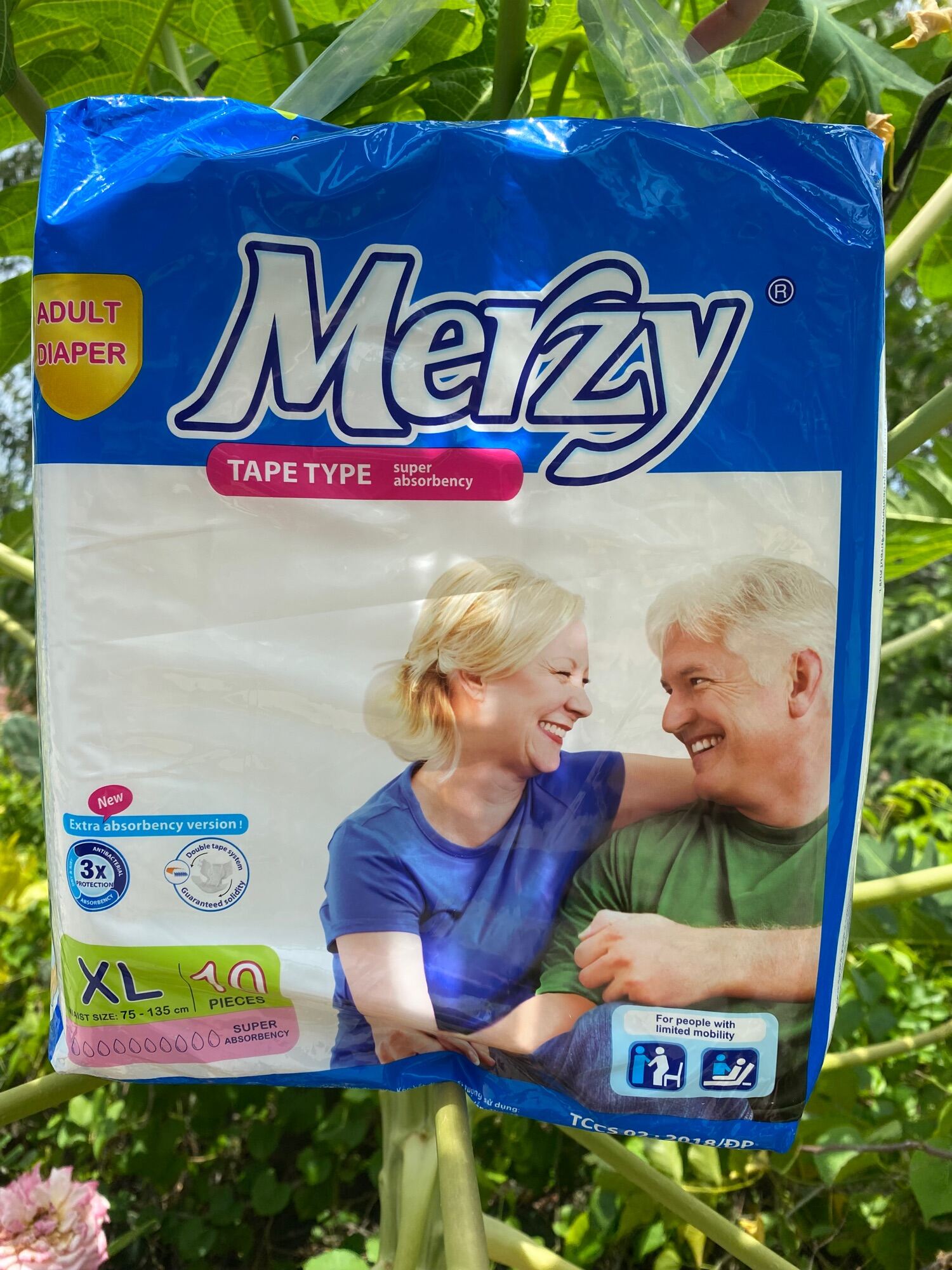Tả dán người già Merzy Size XL gói 10 miếng siêu thấm + tặng thêm 1 miếng