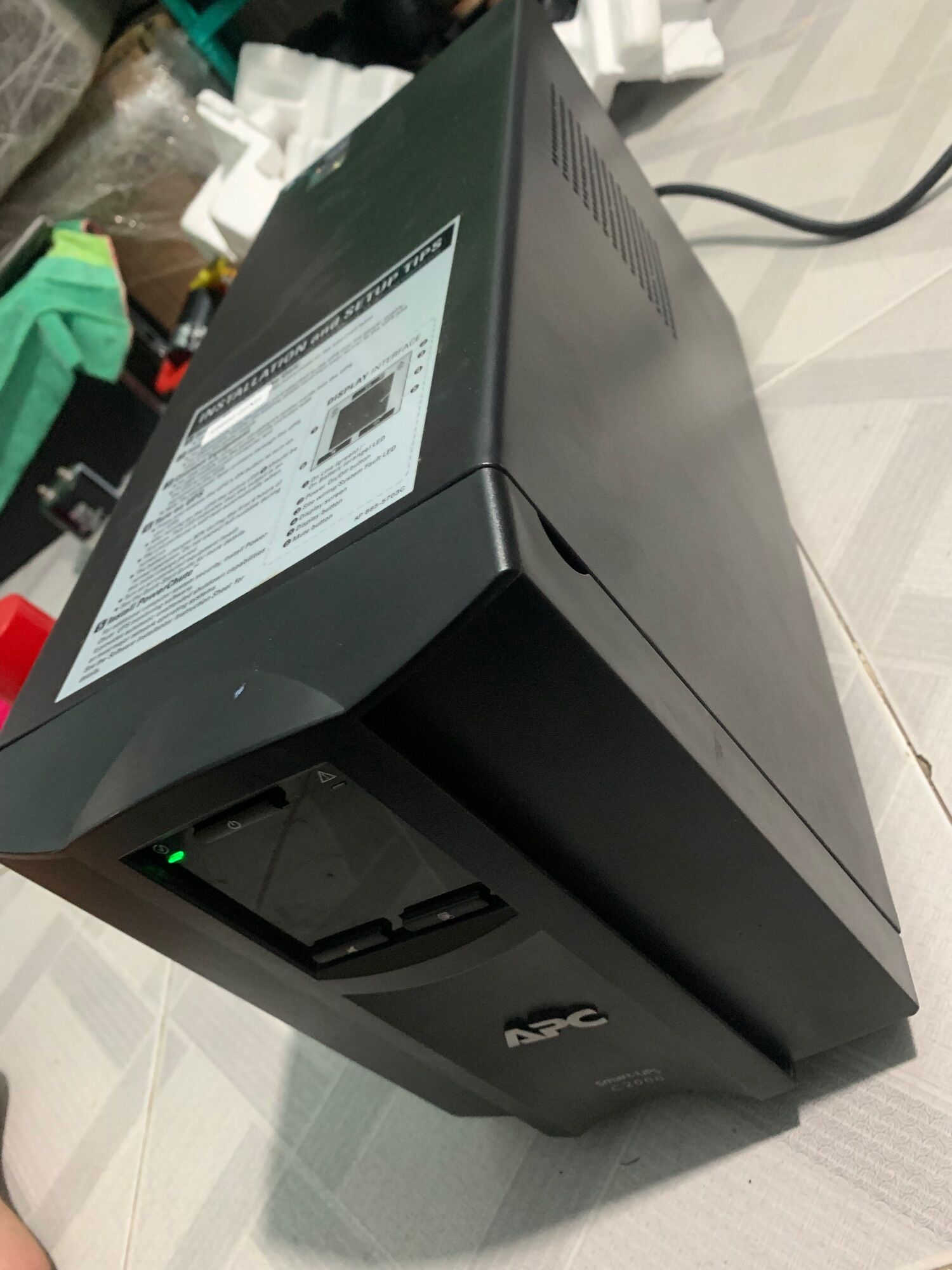 Bộ Lưu Điện UPS APC SMC2000I 2000VA (2KVA/1.3KW) bảo hành 6 tháng