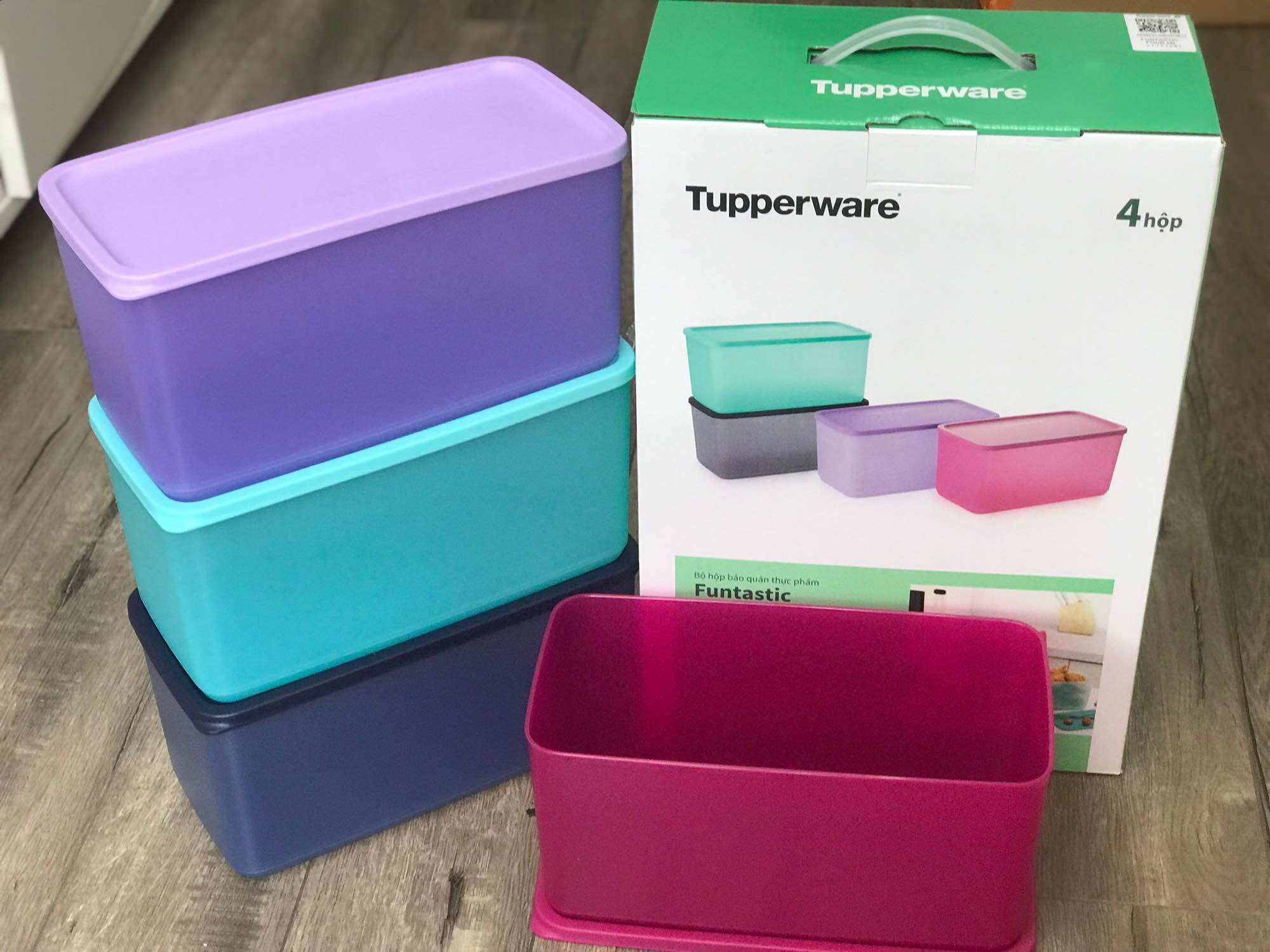 Set 4 hộp trữ mát Funtastic Tupperware 3.1L chính hãng