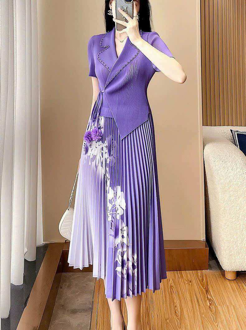 Váy đầm cách điệu - cổ vest viền nnổi bật - lụa dập ly dáng xòe