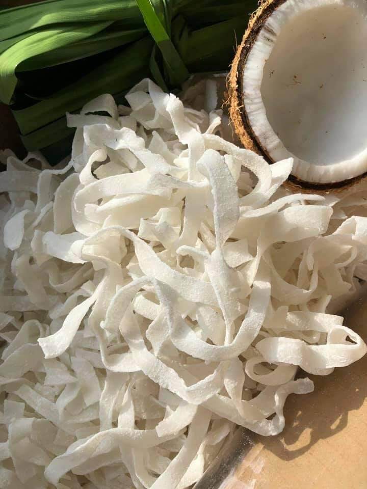Mứt dừa dây sấy dẻo ít ngọt 500g (Mứt dừa dây truyền thống)