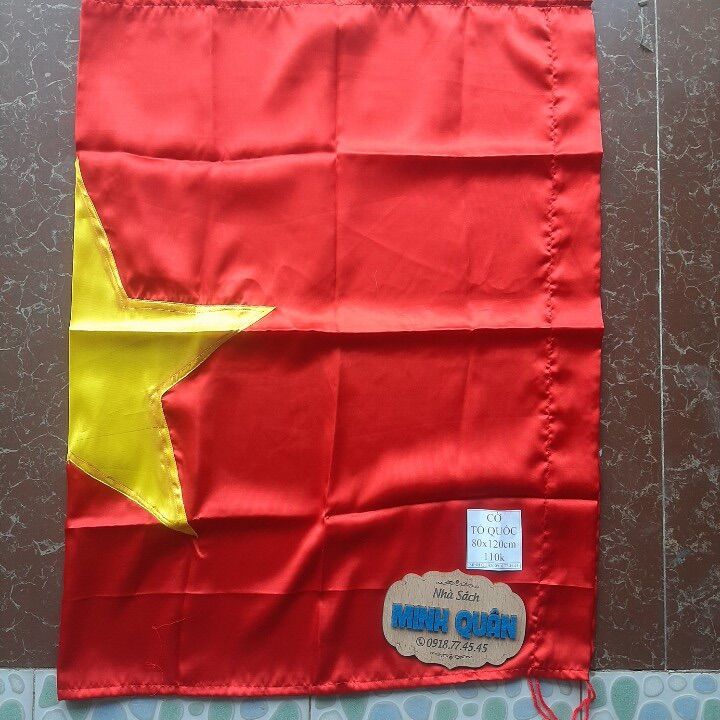 Lá cờ Tổ quốc/cờ đỏ sao vàng vải phi lụa đẹp, đắp 2 mặt, size 0,8mx1,2m