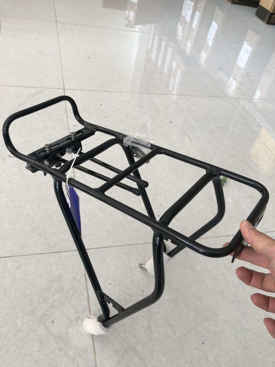 Baga GIANT ATX dành cho xe đạp địa hình.