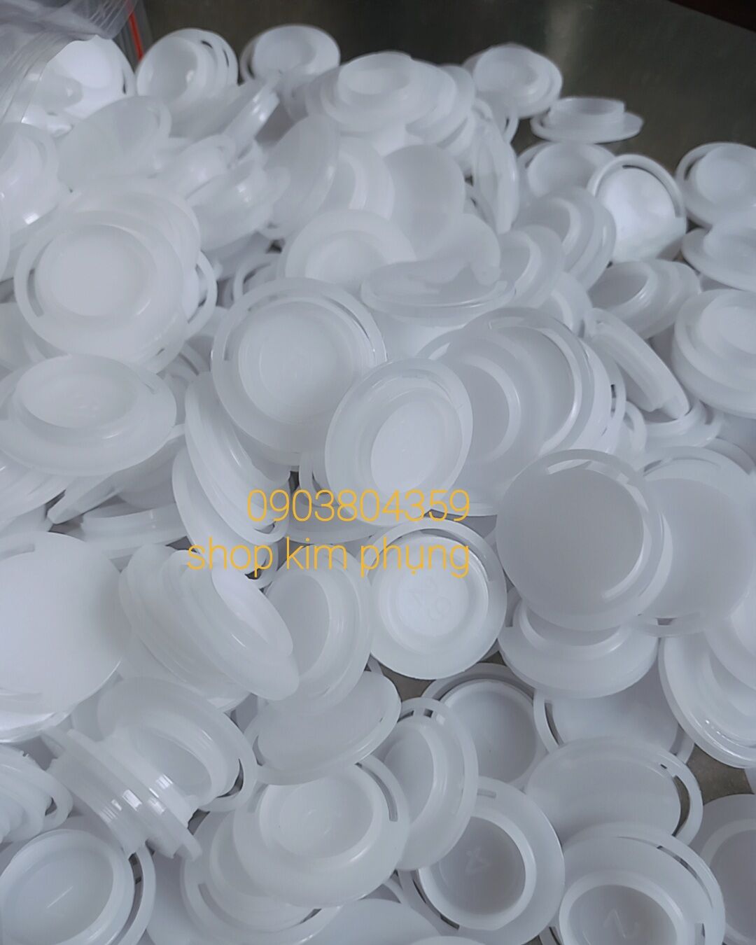Yếm nắp bình nước 20lit .1 ký