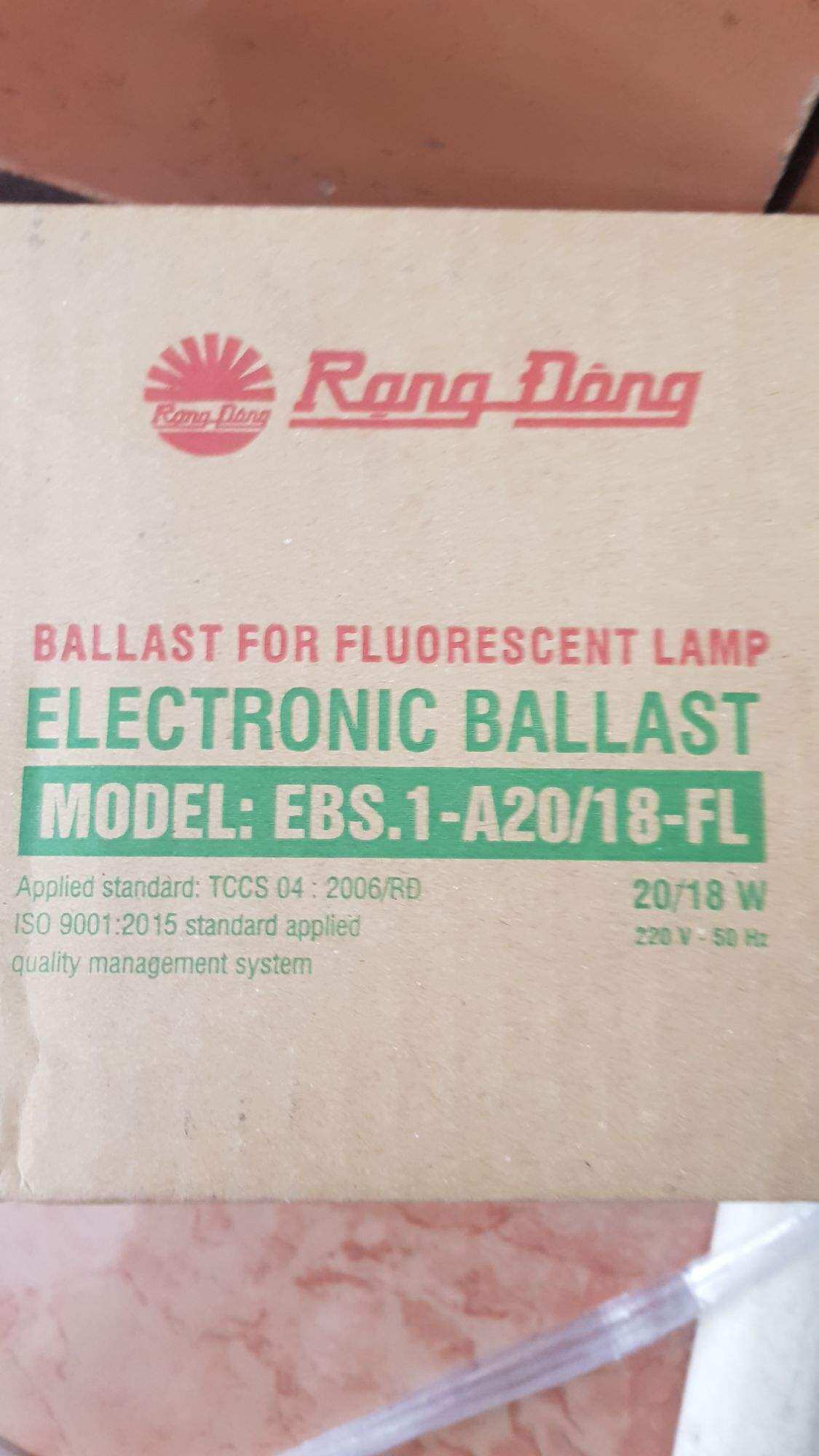 combo 25c chấn lưu điện tử 20/ 18 EBS.1FL dùng cho bộ 0,6m huỳnh quang