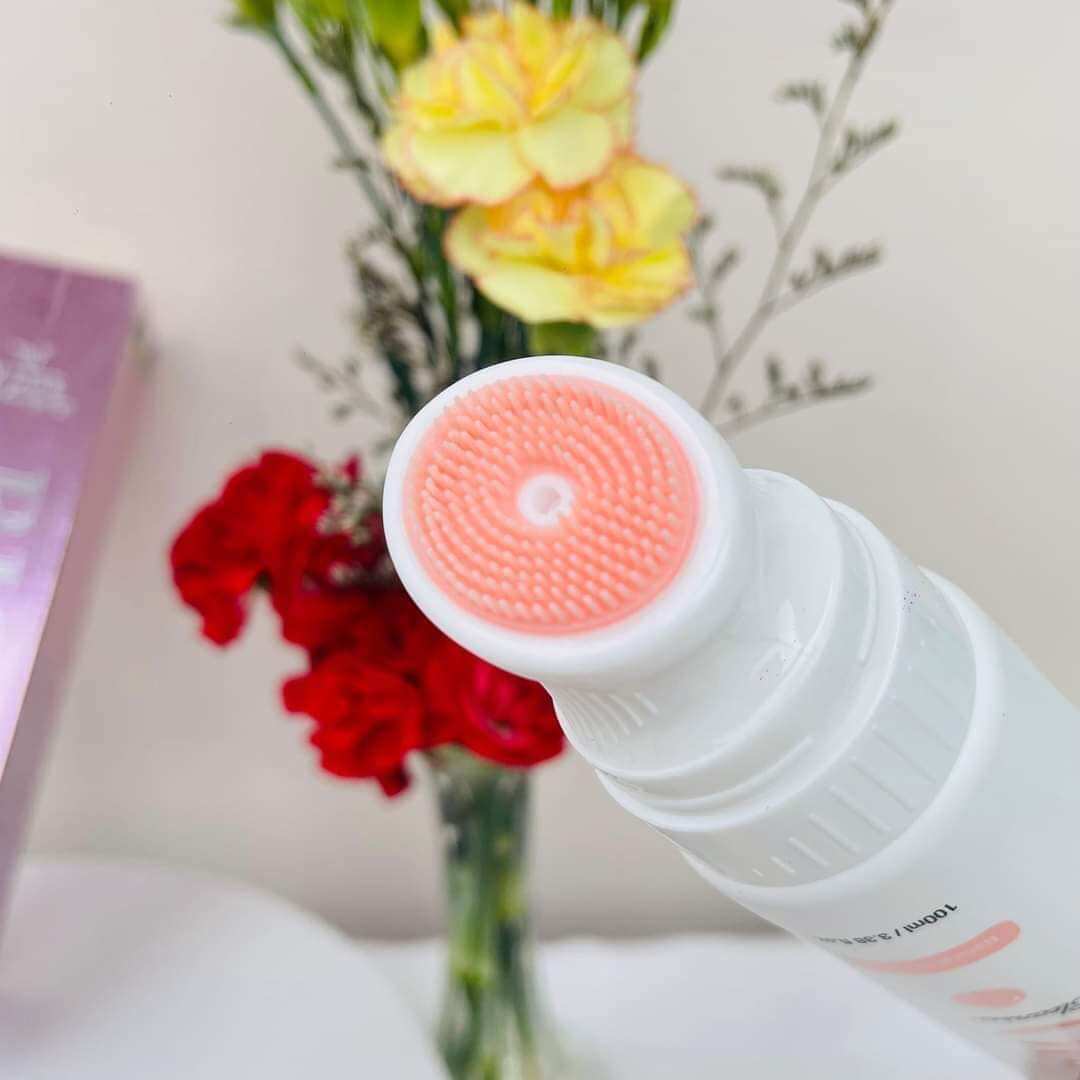 Sữa rửa mặt sinh học Vlife