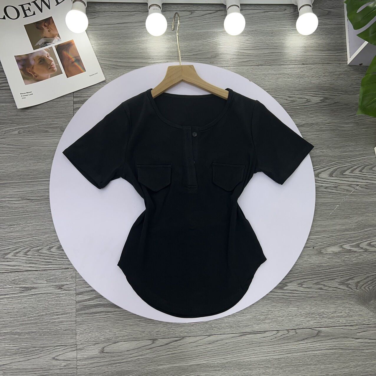 Áo thun dáng ôm nữ tay ngắn cổ V phối Nắp túi