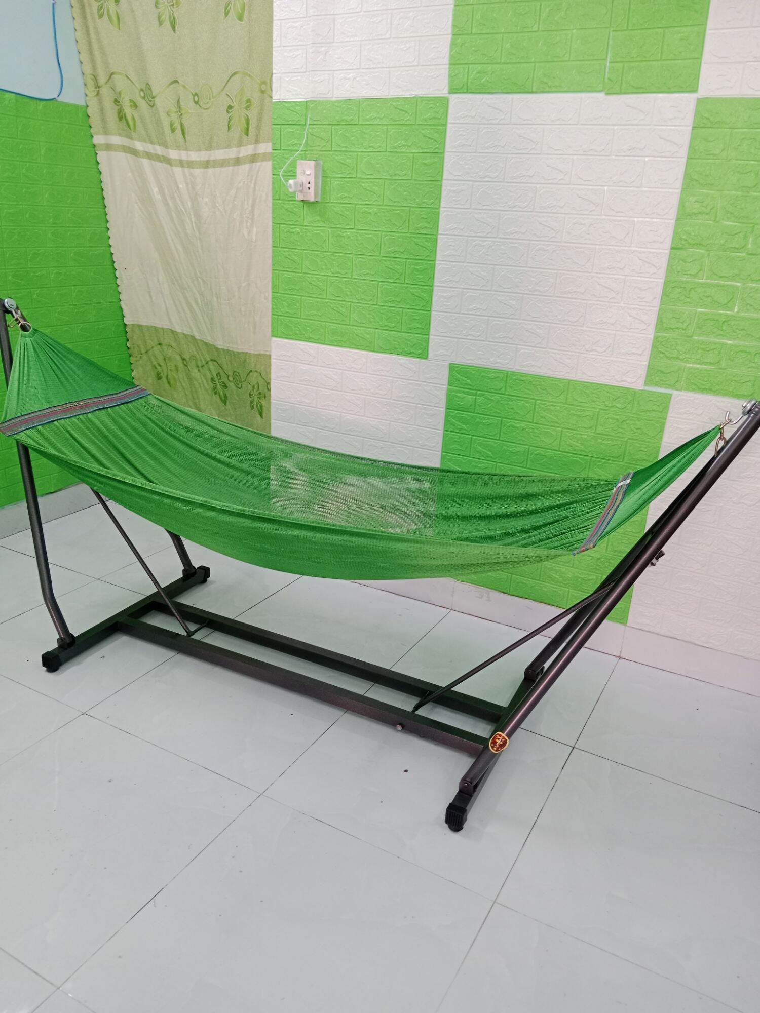 khung võng sắt sơn tĩnh điện nặng 9kg