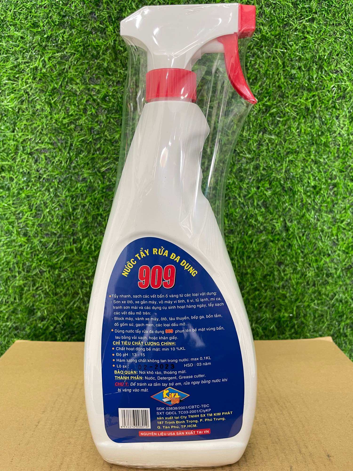 Nước tẩy đa dụng 909 (850ml)
