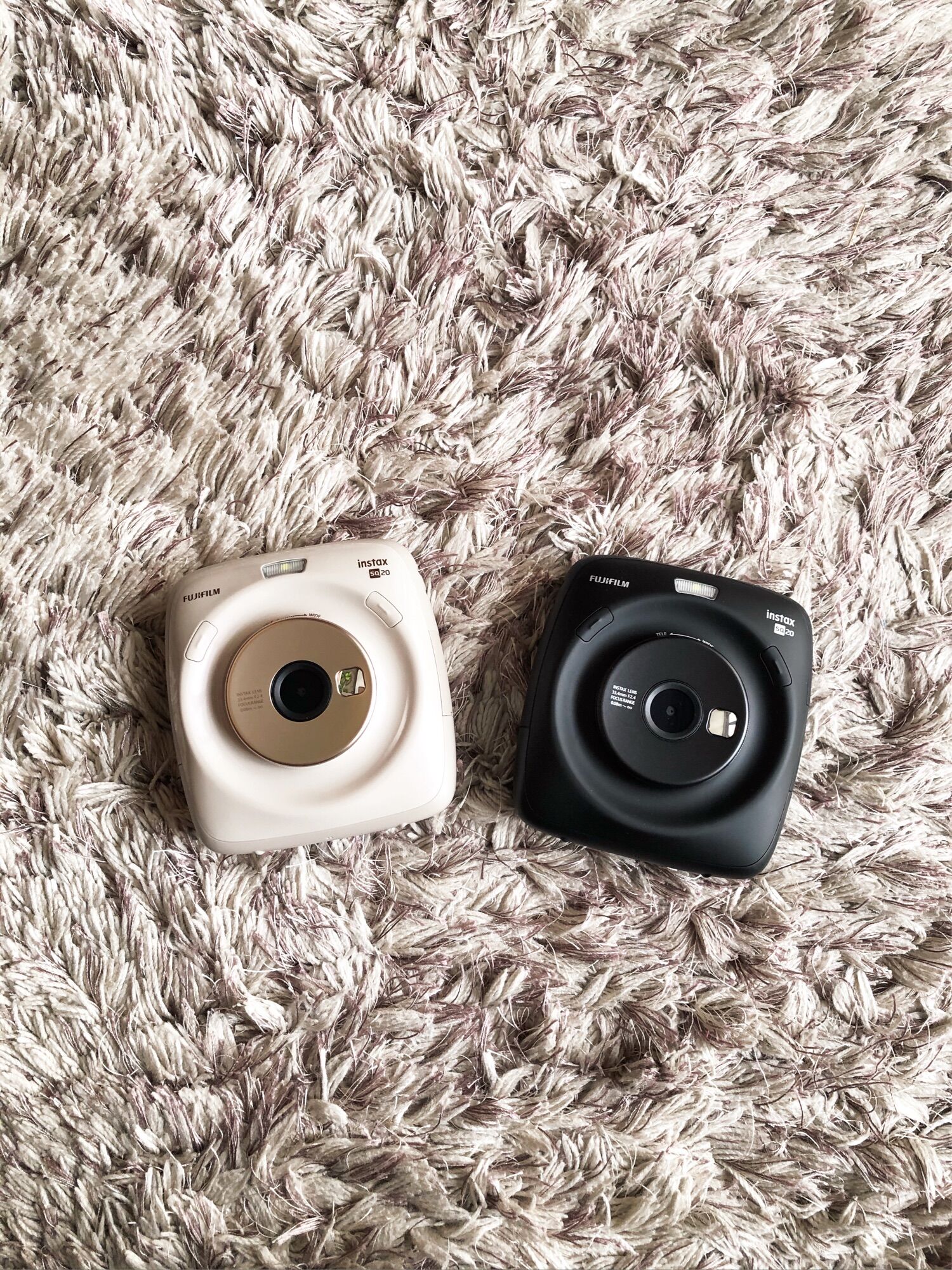 Máy ảnh Fujifilm Instax SQ20 [TẶNG 10 FILM]
