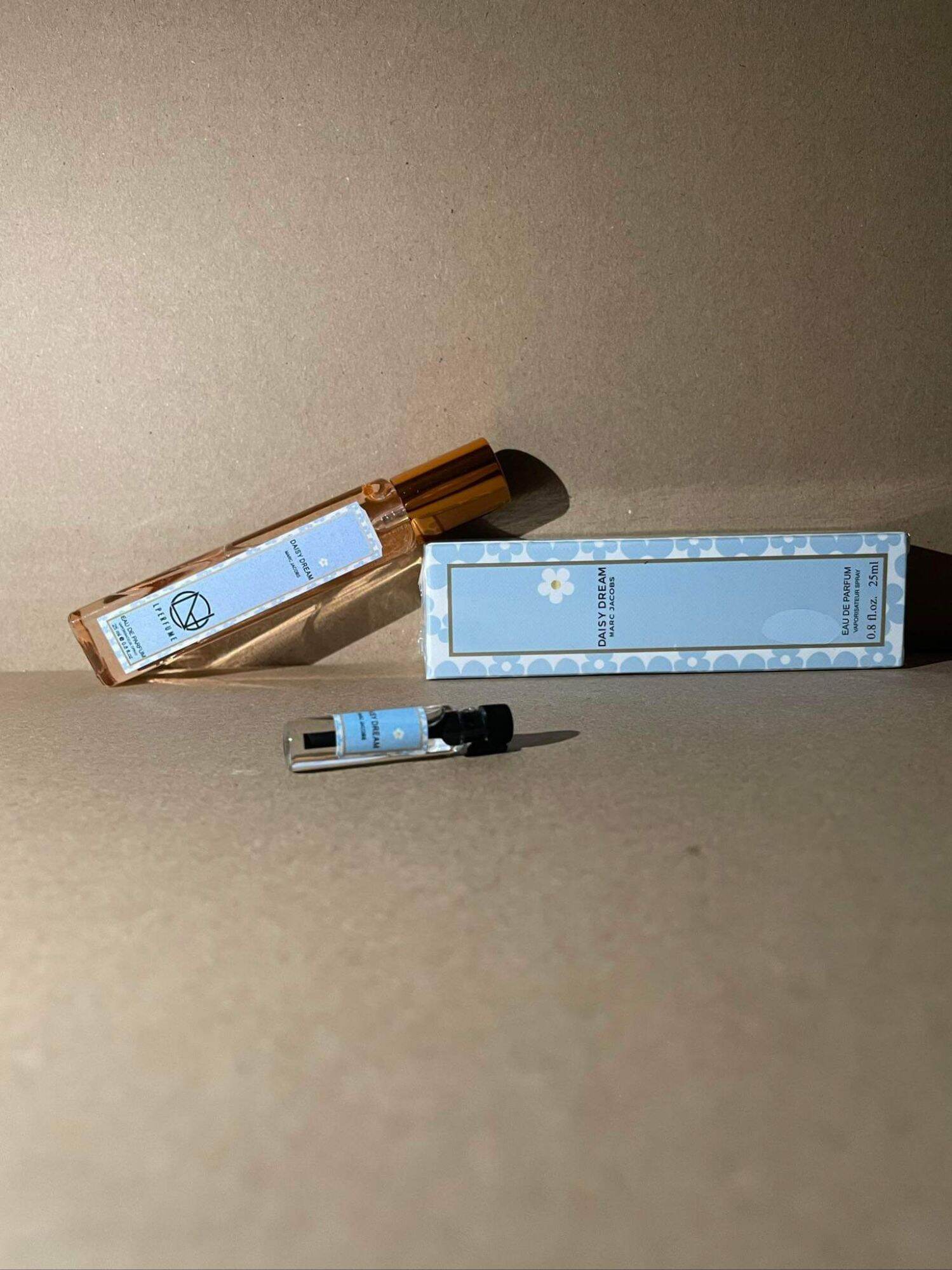 Nước hoa mini pháp 25ml daisy dream marc jacobs