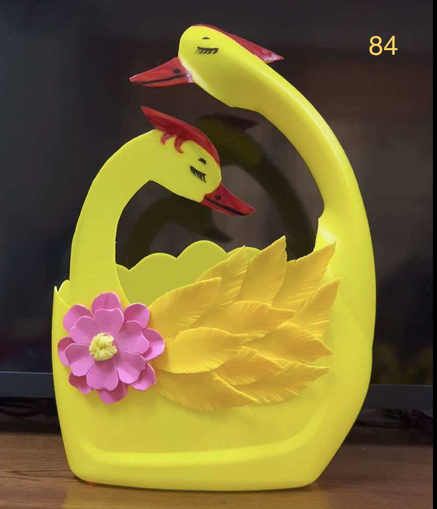 Chậu trồng cây Thiên nga . Mẫu 84