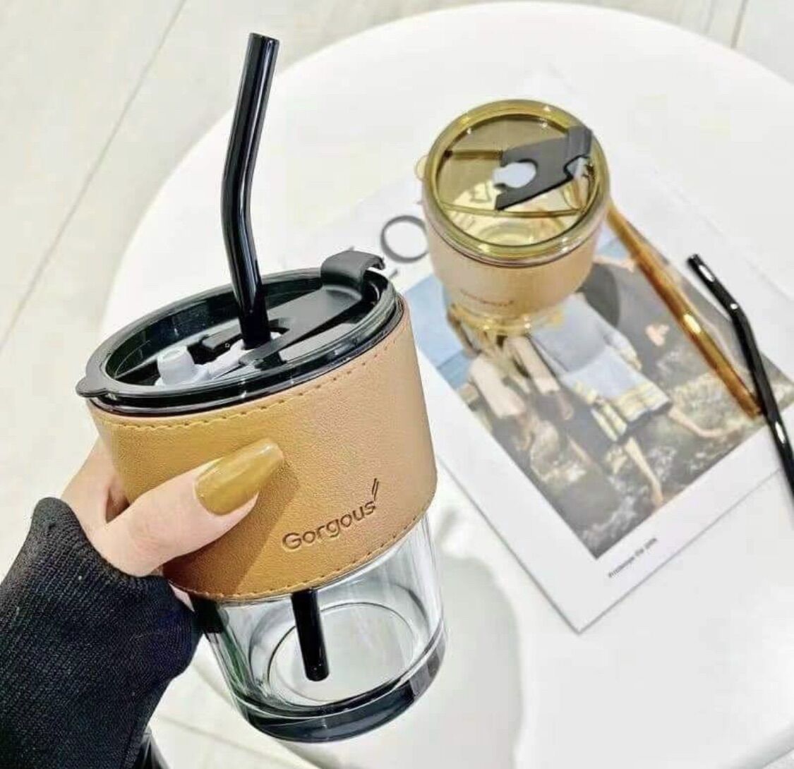 Cốc Thuỷ Tinh bọc da chống nóng (kèm ống hút)