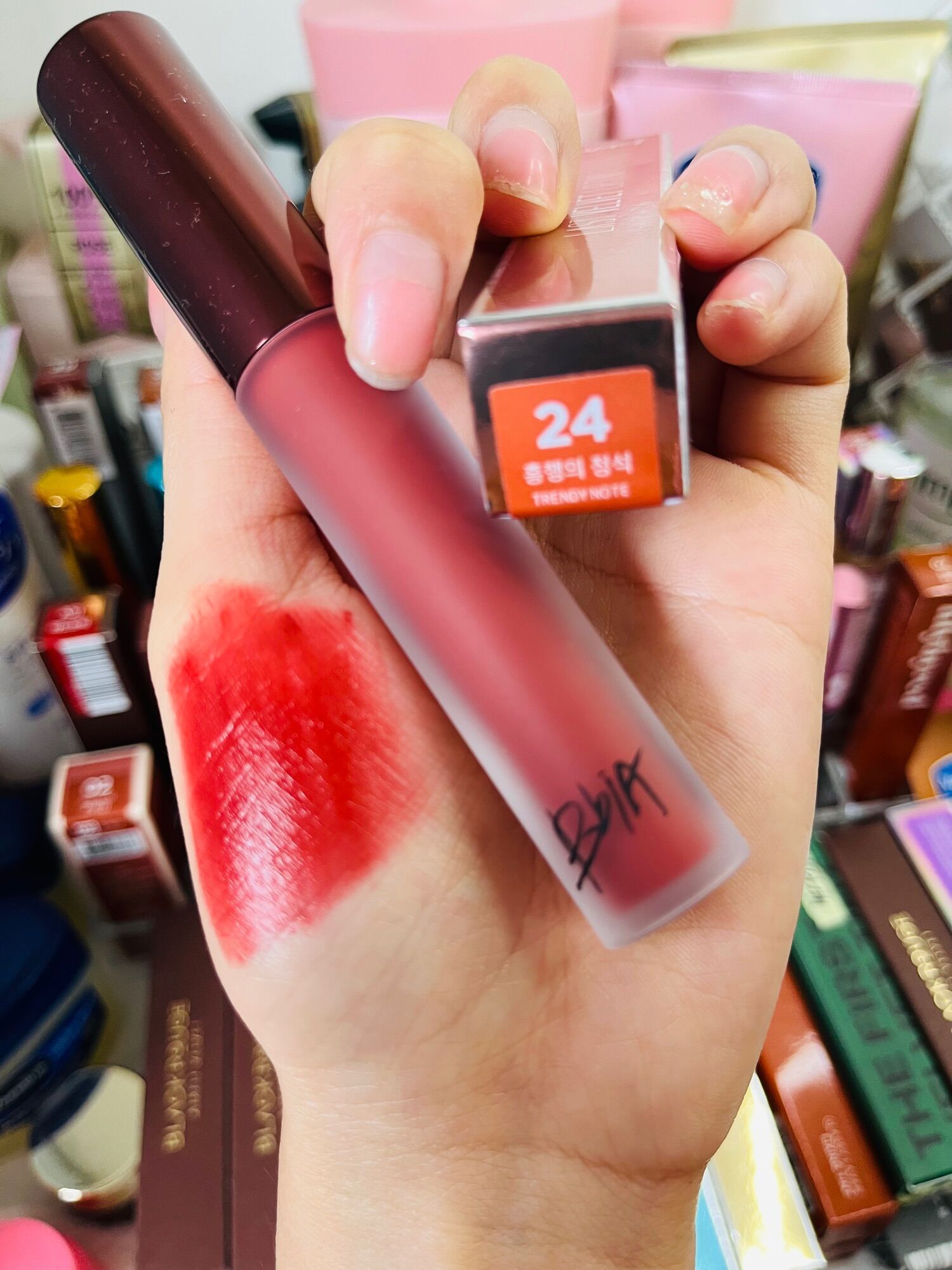 Chính hãng son kem bbia màu 24 -đỏ đất