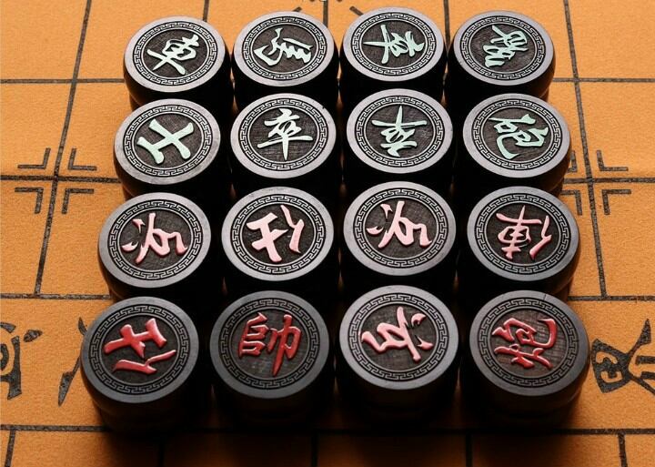 Bộ quân cờ tướng bằng gỗ mun cao cấp