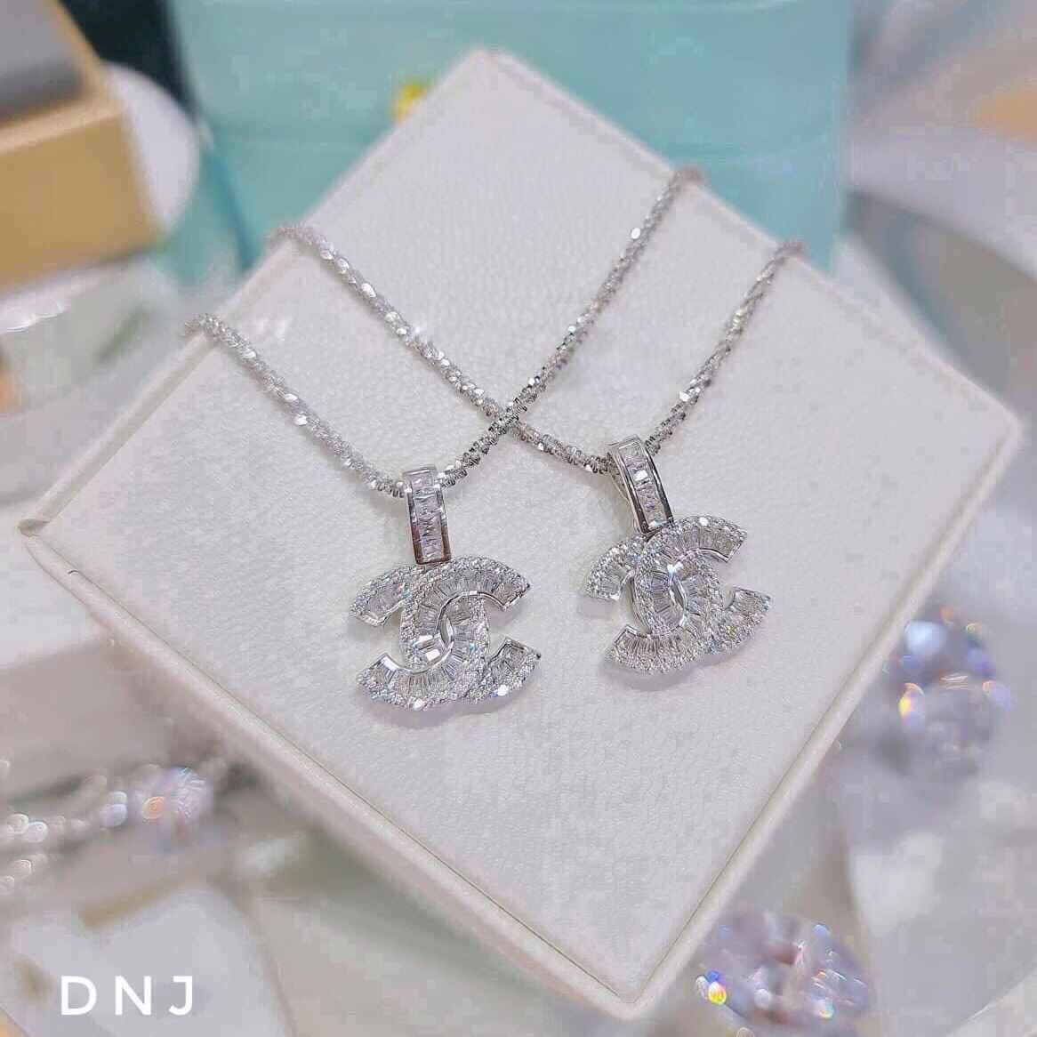 VÒNG CỔ BẠC TA HÌNH CHỮ X DÀY DẶN
