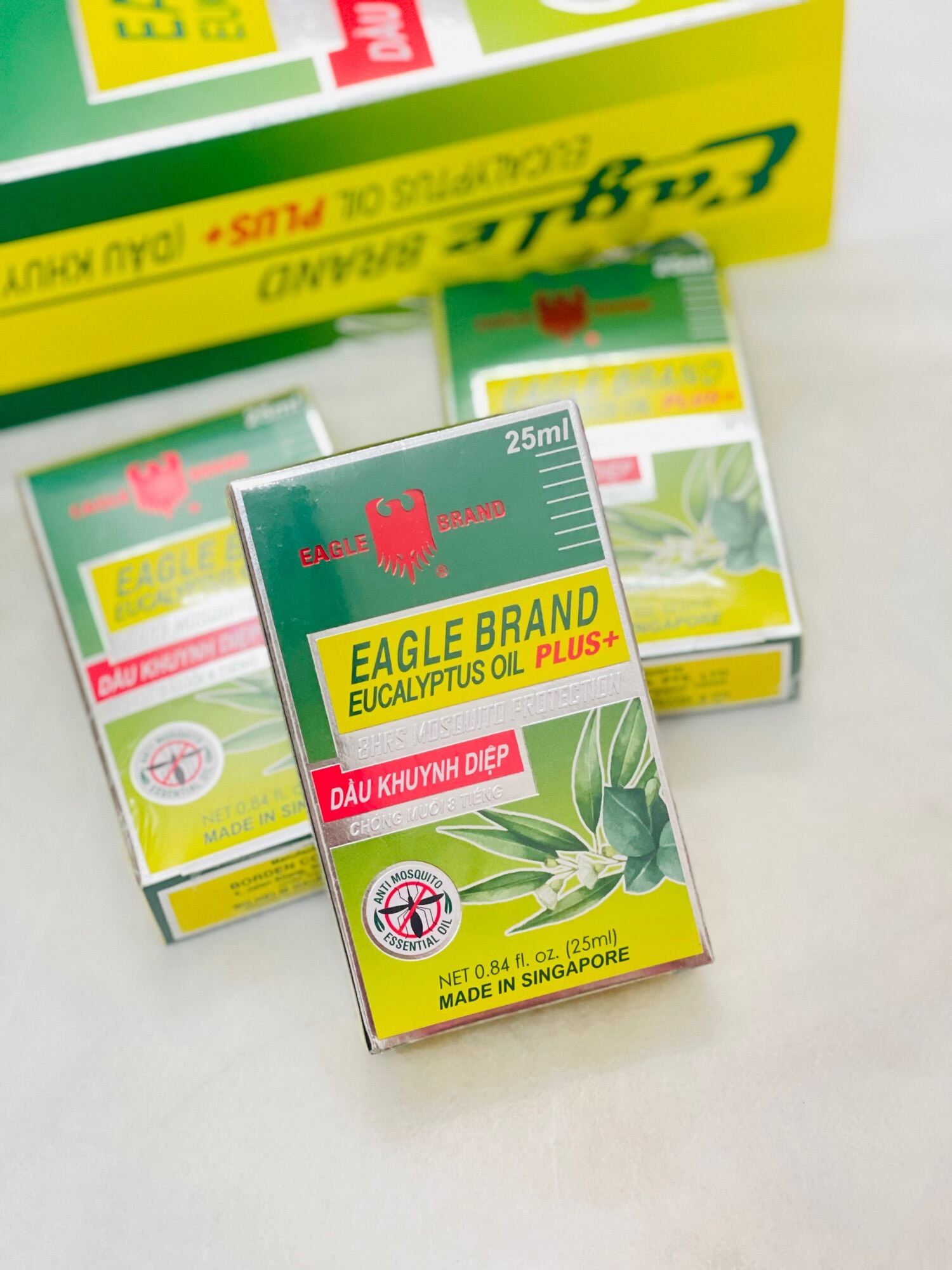 Dầu Khuynh Diệp Chống Muỗi 8 Tiếng Eagle Brand Eucalyptus Oil Plus+
