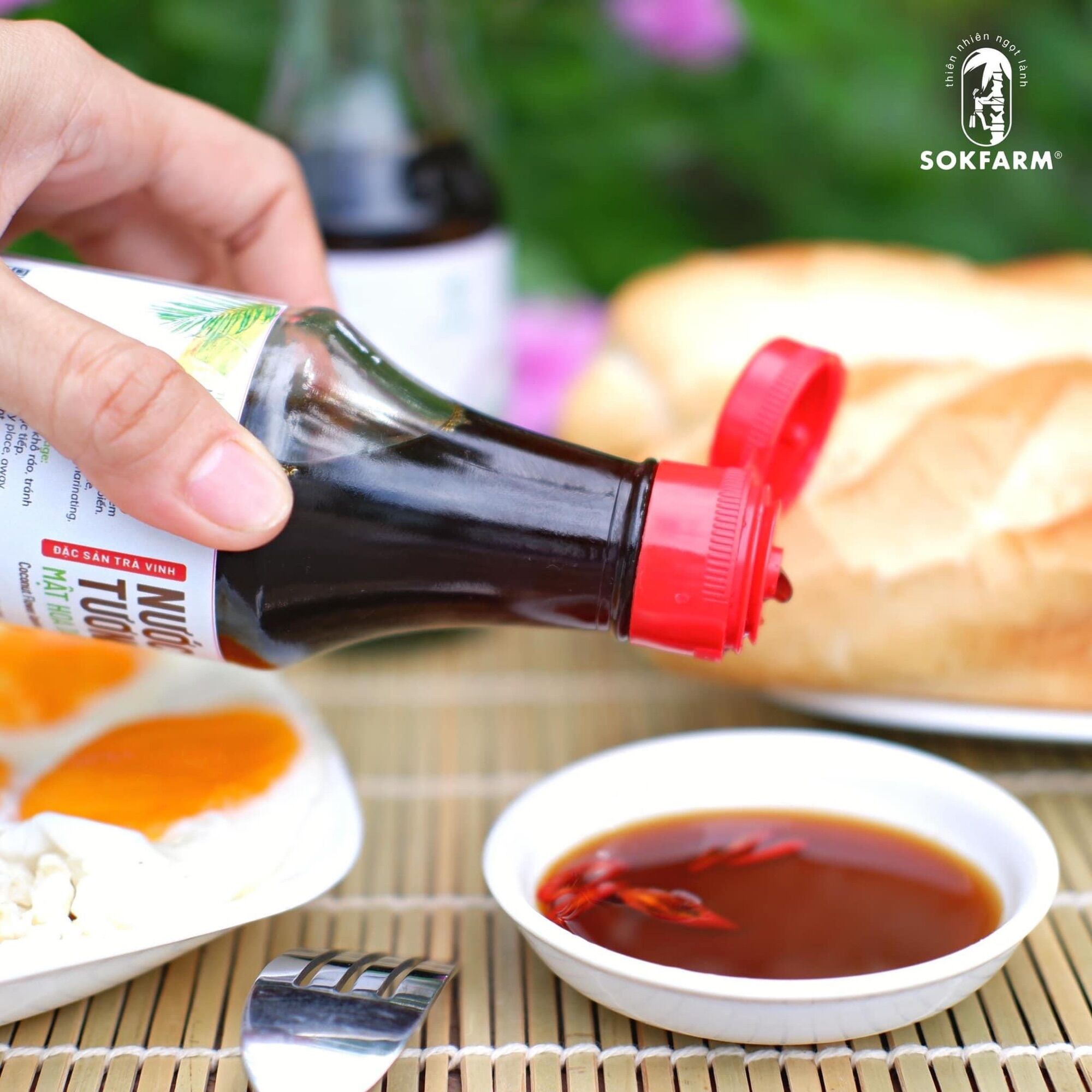 Nước tương MẬT HOA DỪA hữu cơ SOKFARM chai 200ml