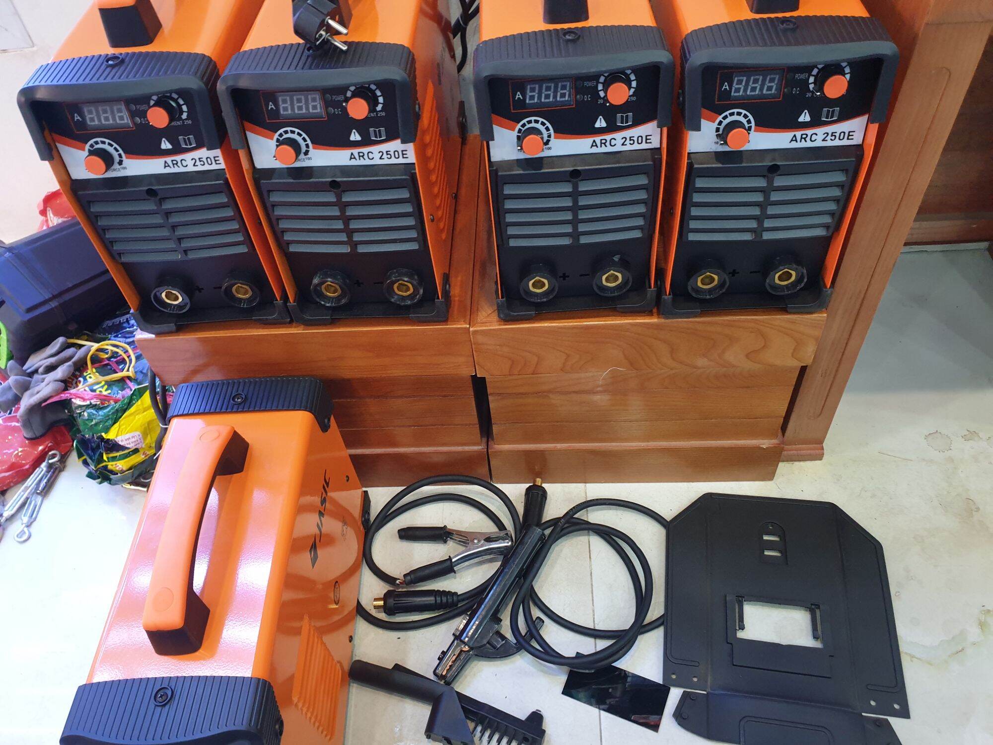 Máy hàn điện tử cao cấp JASIC ARC-200A