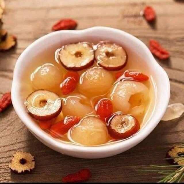 Táo Đỏ Cắt Lát Khô Giòn 250G