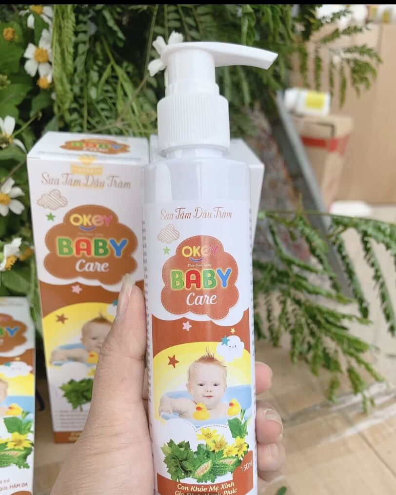 Sữa tắm Dầu tràm Baby Care, kháng khuẩn, giữ ấm, sạch rôm sẩy