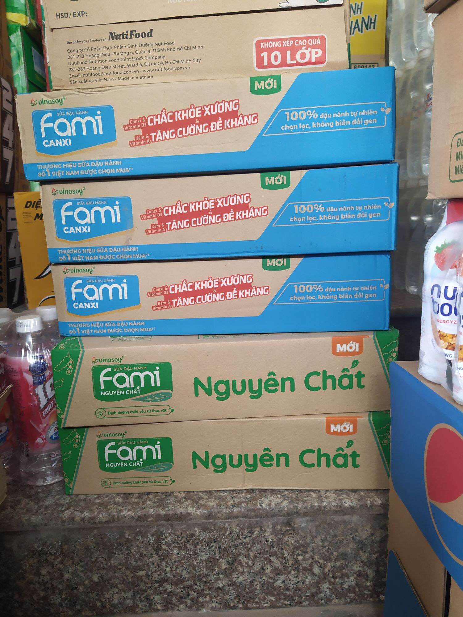 Thùng sữa Fami Canxi (200ml x 36 hộp)