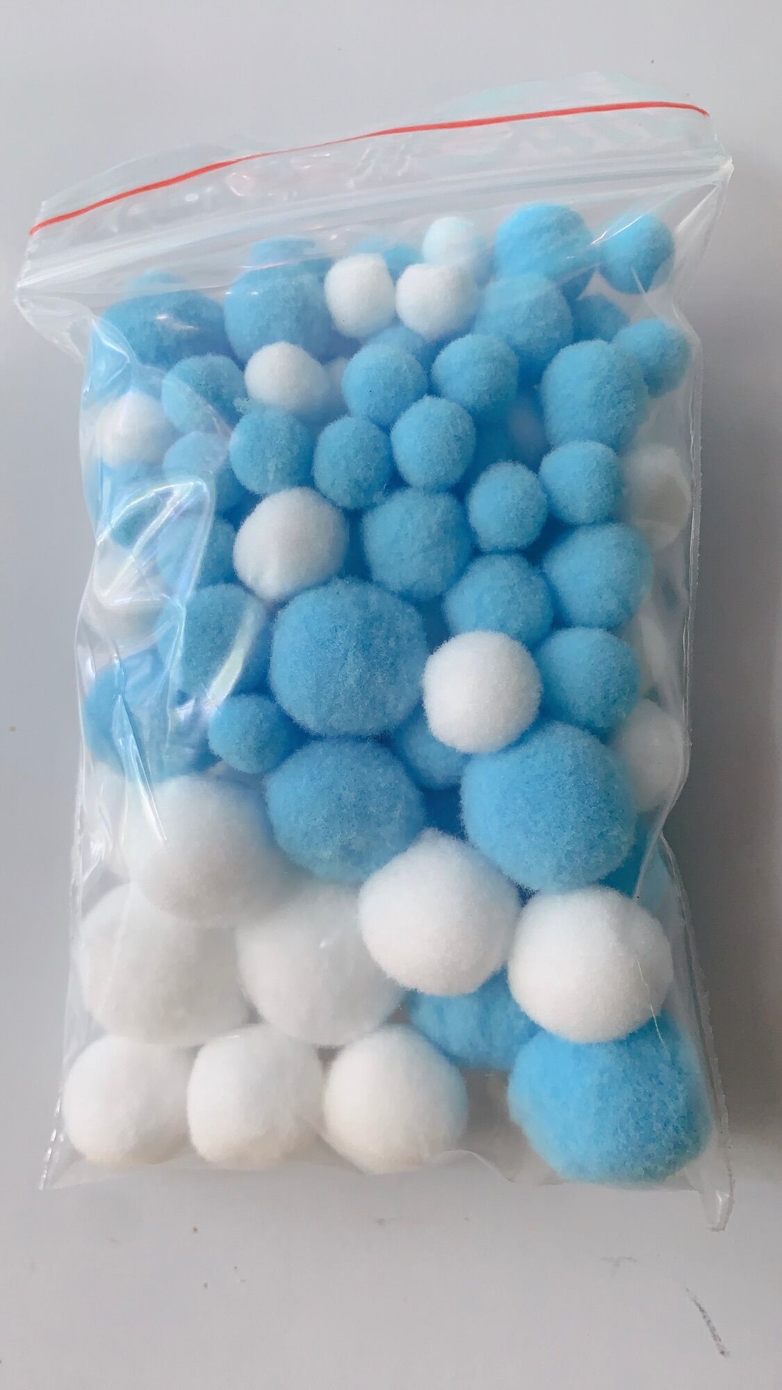 Chọn màu ib shop Bông pompom trang trí
