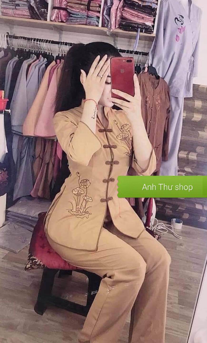 Trang phục đi lễ chùa