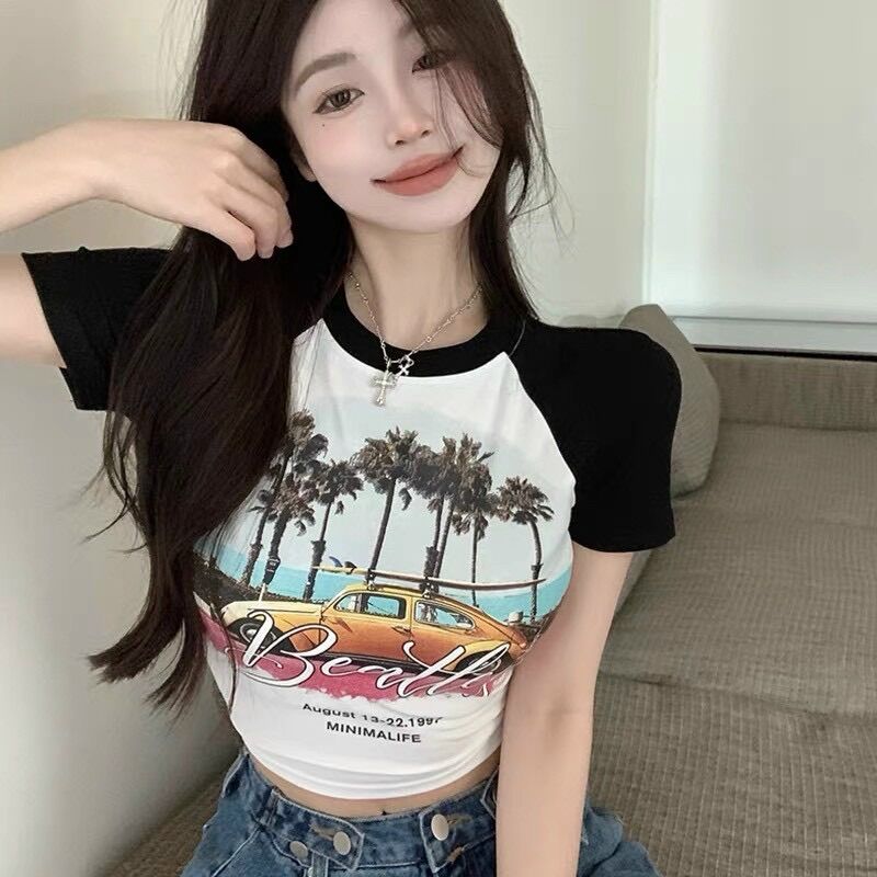 Áo croptop phối tay những cây dừa BG