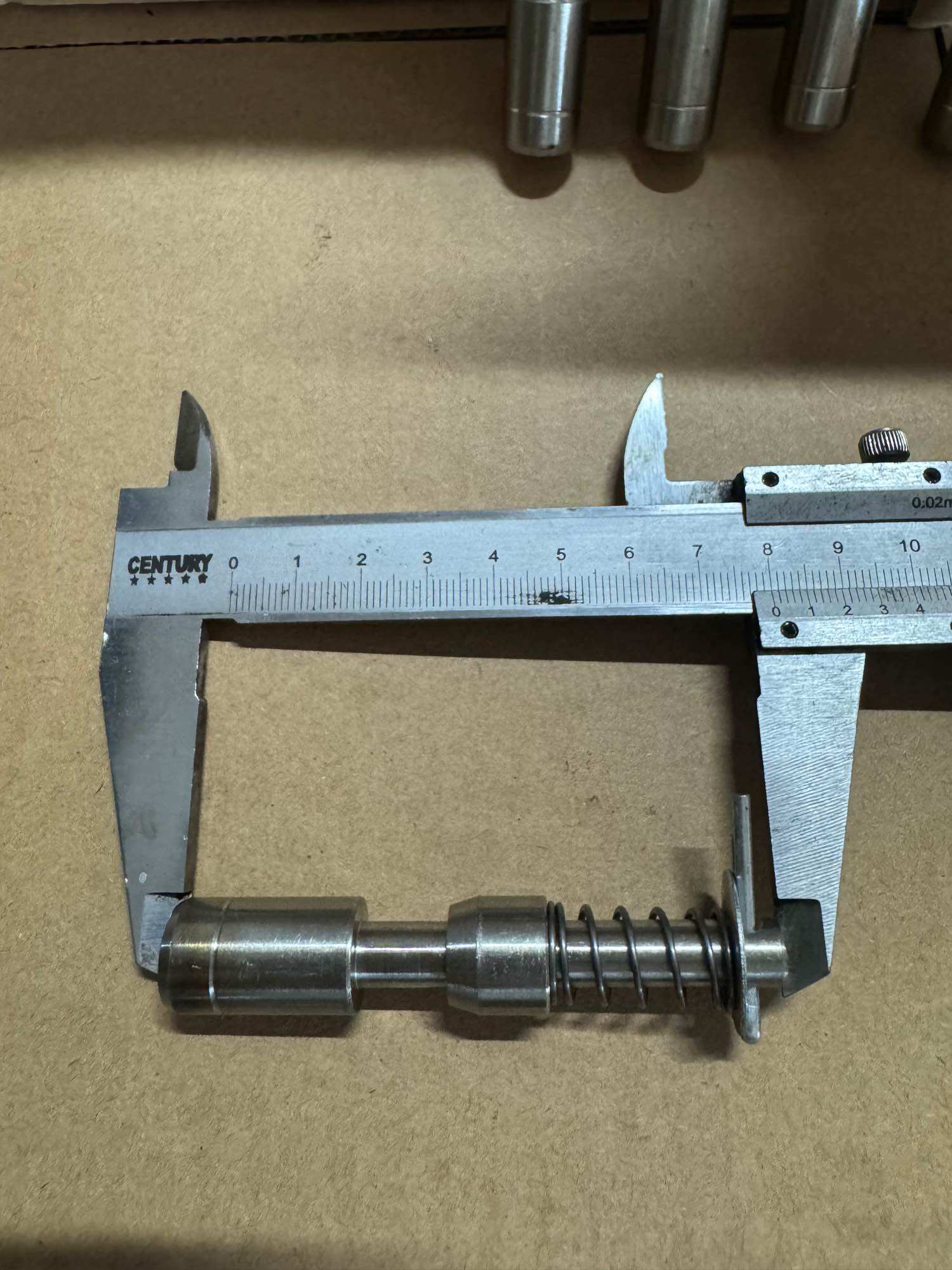 Chốt các đăng chất liệu inox
