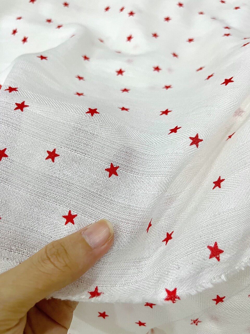 Vải Xô Cotton dệt ngôi sao - may cho bé ko lót, các chị may đầm lót nhẹ nha