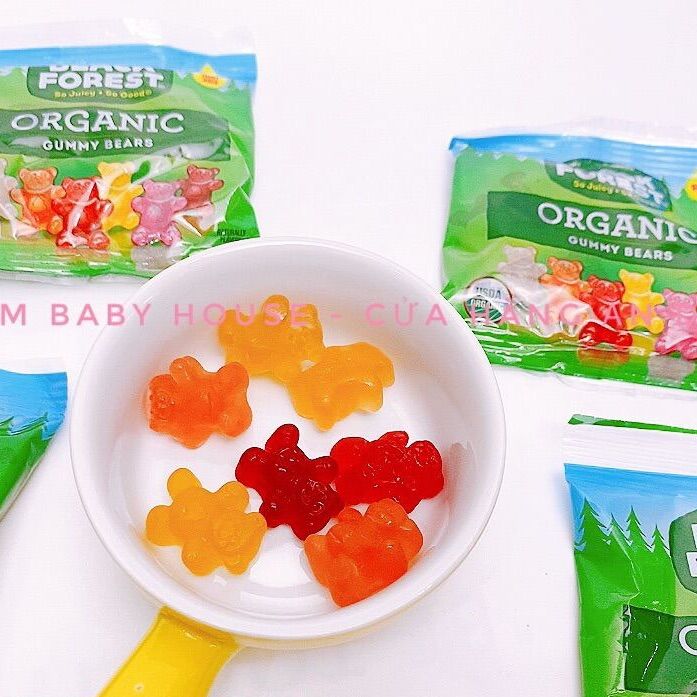 Date 3/2025 Kẹo dẻo hữu cơ Black Forest Mỹ dành cho bé từ 12 tháng và gia đình